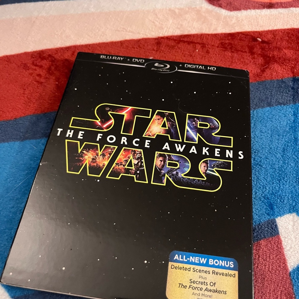 Star Wars the force awakens dvd blu ray set